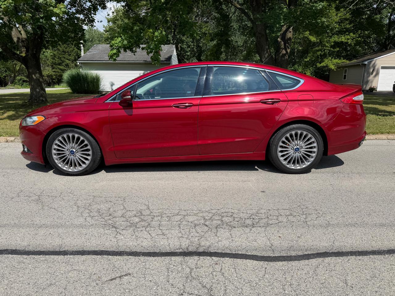 Ford Fusion 4dr Sdn Titanium AWD 2015