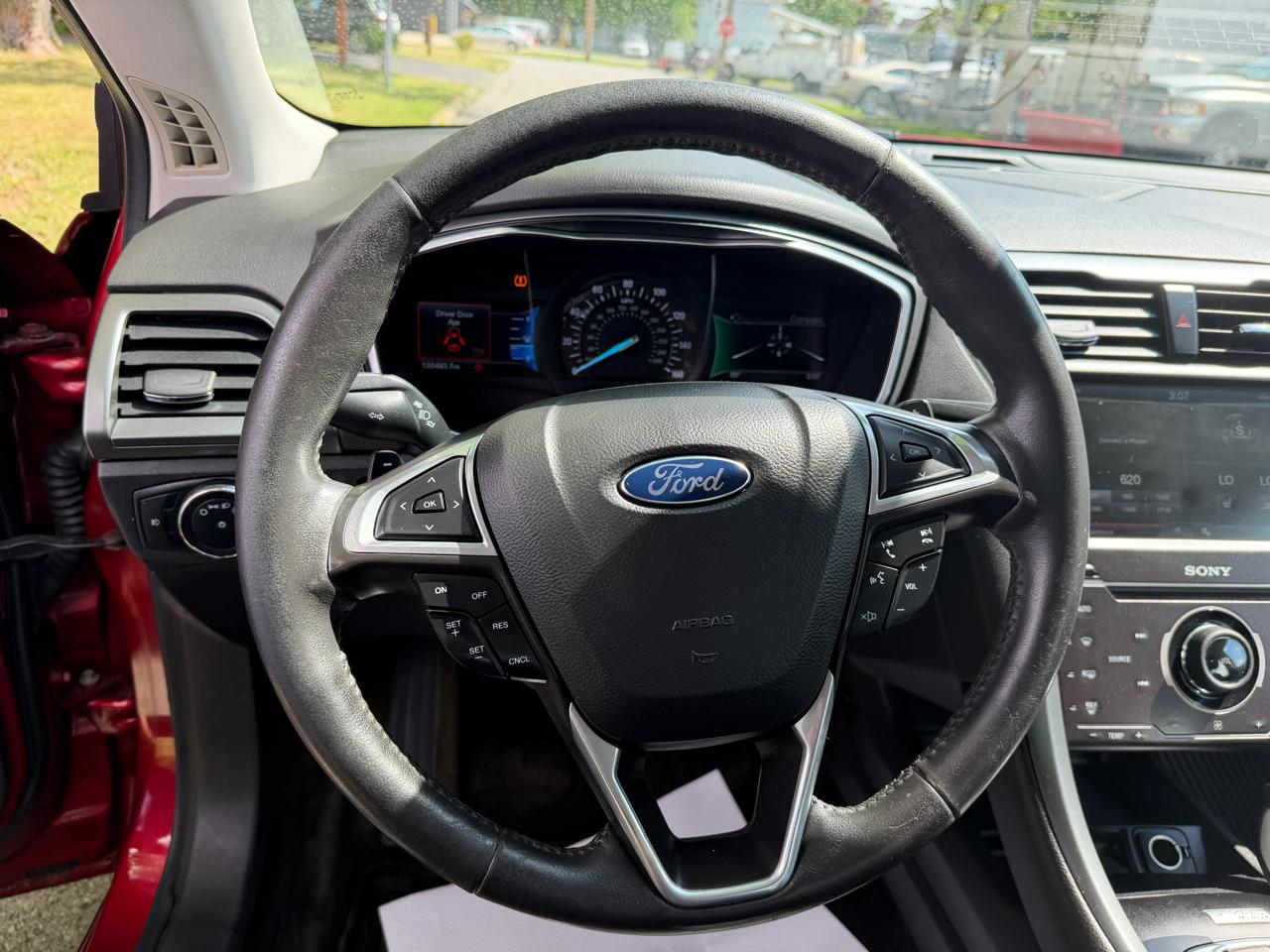 Ford Fusion 4dr Sdn Titanium AWD 2015