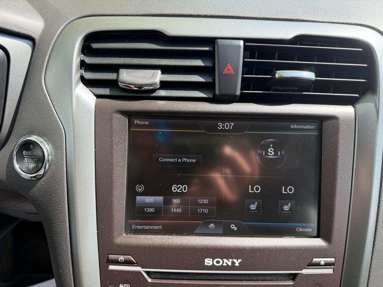 Ford Fusion 4dr Sdn Titanium AWD 2015
