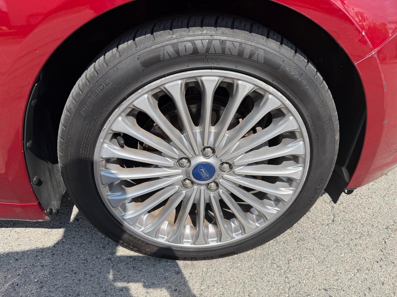 Ford Fusion 4dr Sdn Titanium AWD 2015