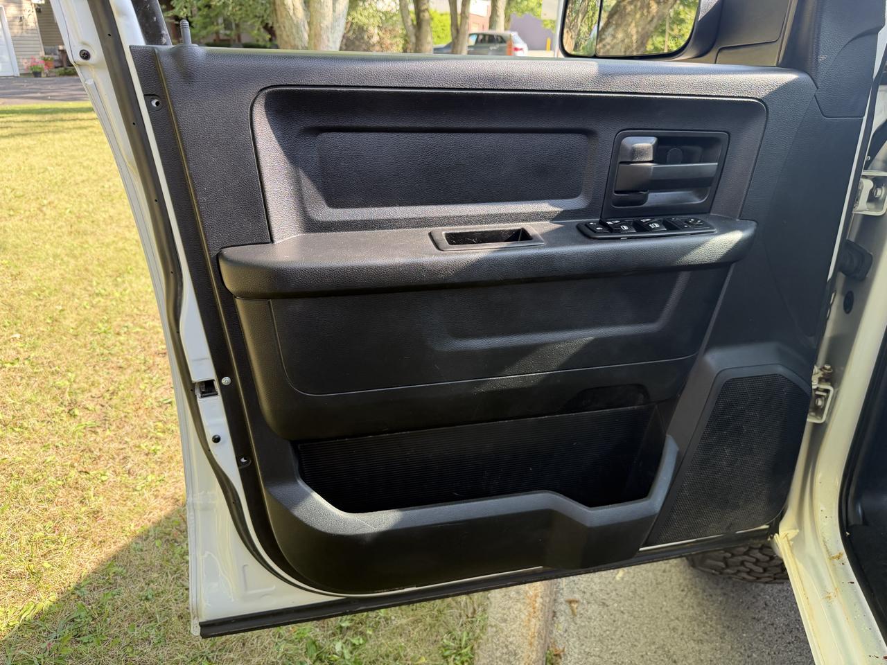 RAM 2500 4WD Crew Cab 149" Tradesman 2013