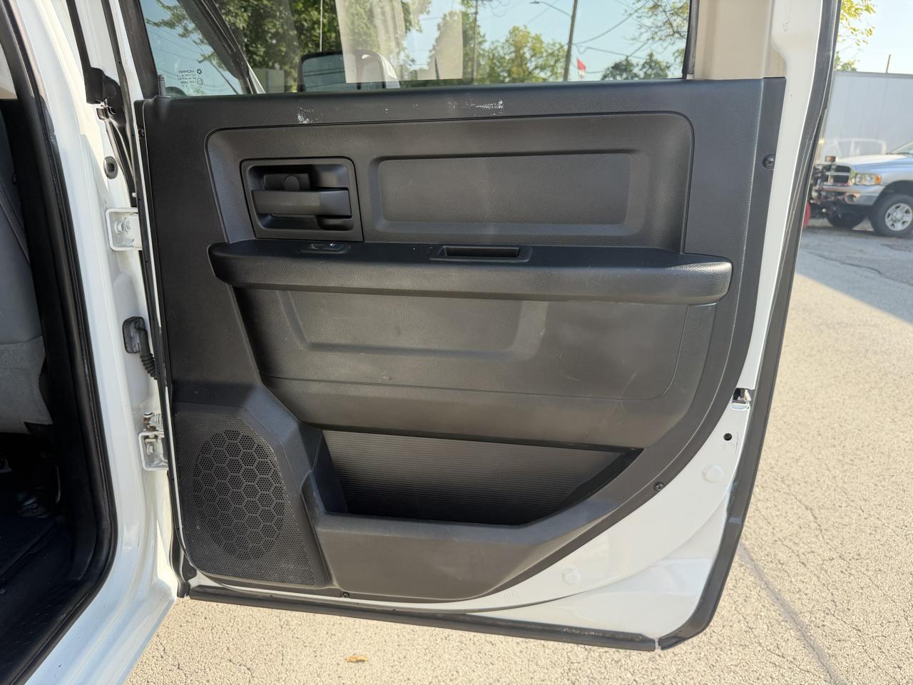 RAM 2500 4WD Crew Cab 149" Tradesman 2013