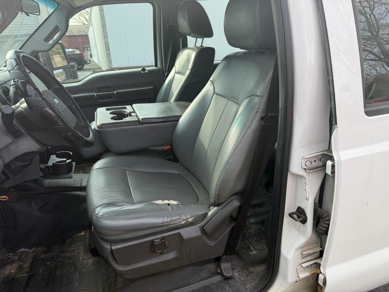 Ford Super Duty F-250 SRW 4WD Crew Cab 172" XL 2015