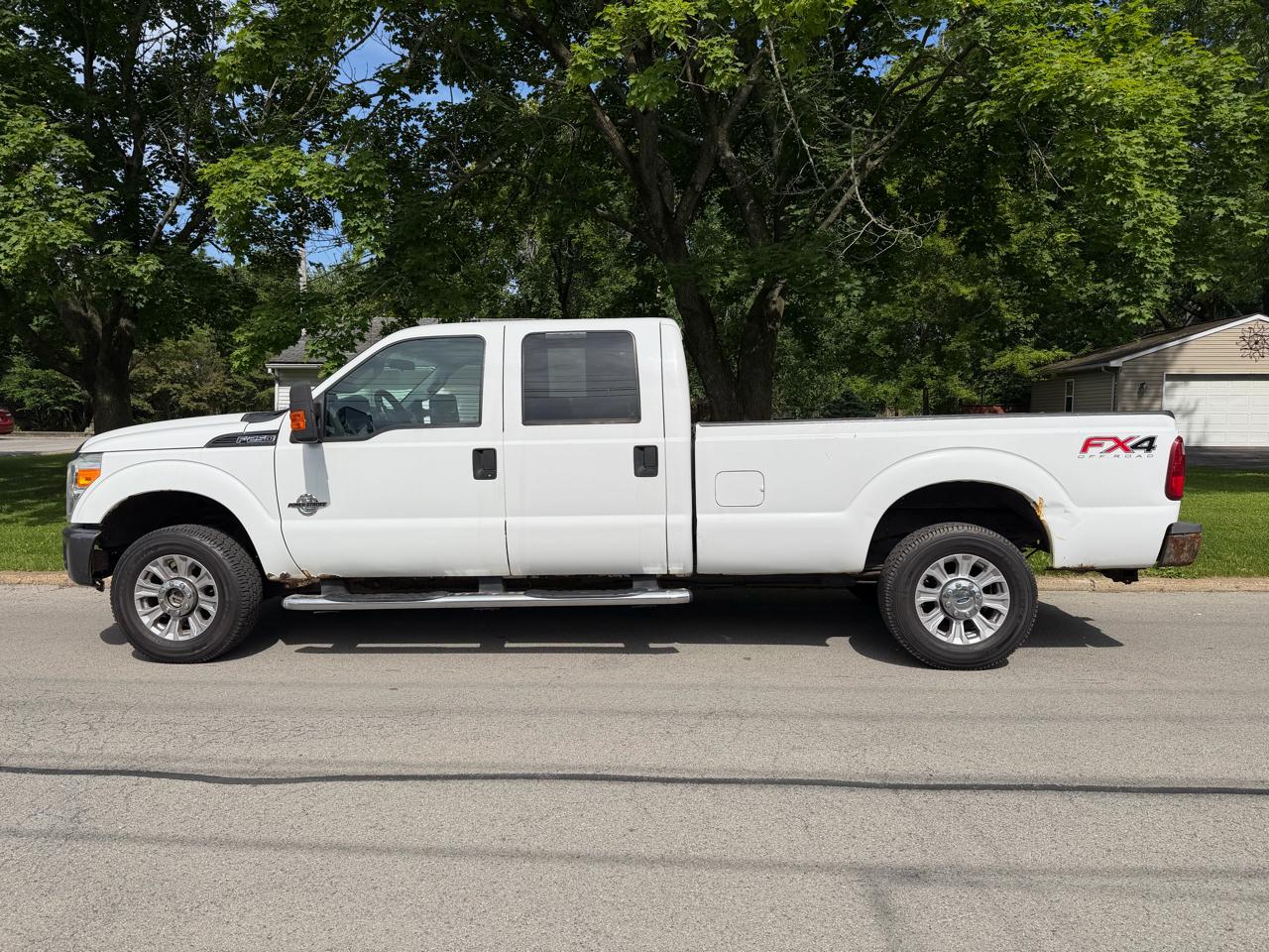 Ford Super Duty F-250 SRW 4WD Crew Cab 172" XL 2015