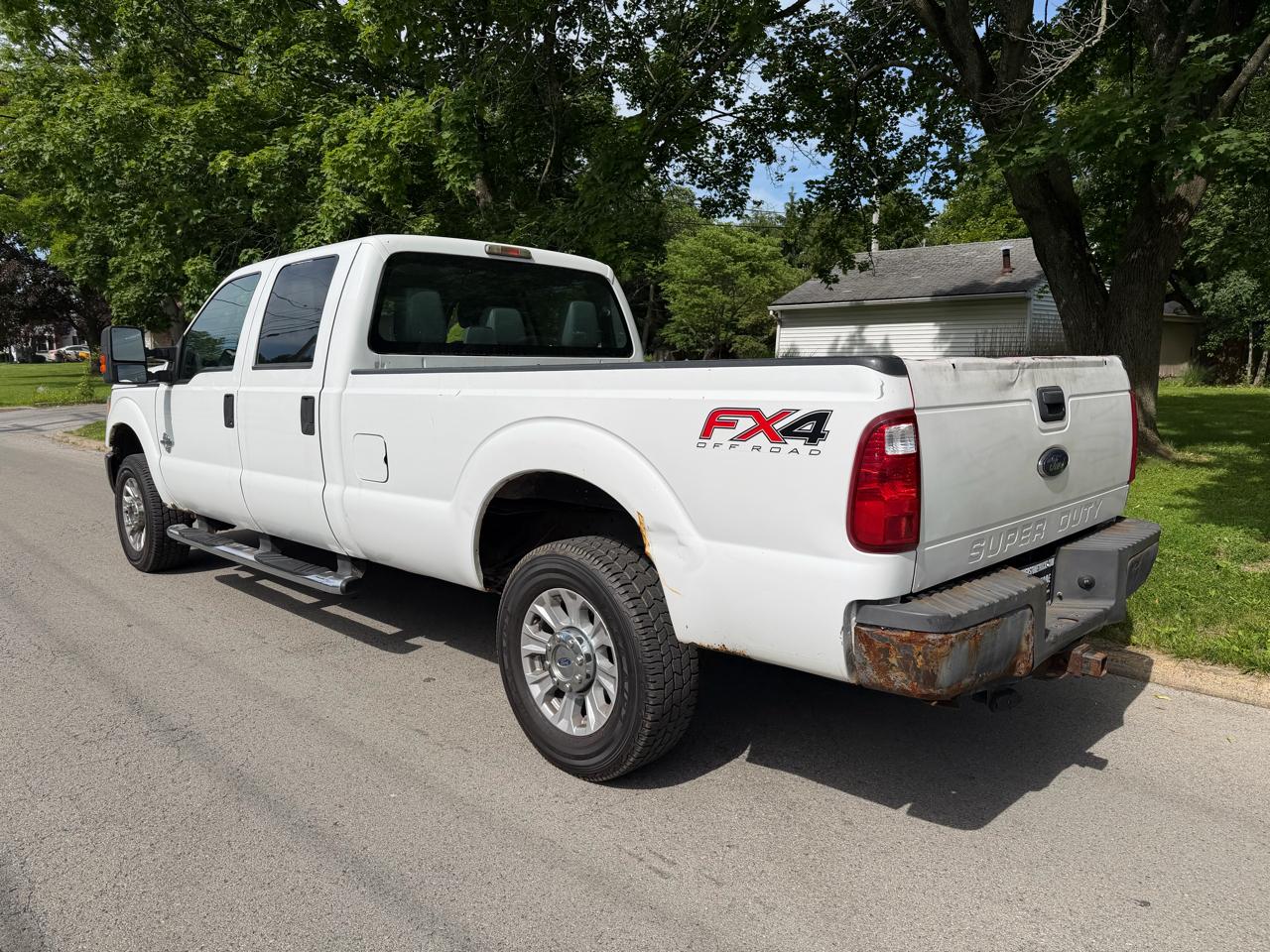 Ford Super Duty F-250 SRW 4WD Crew Cab 172" XL 2015