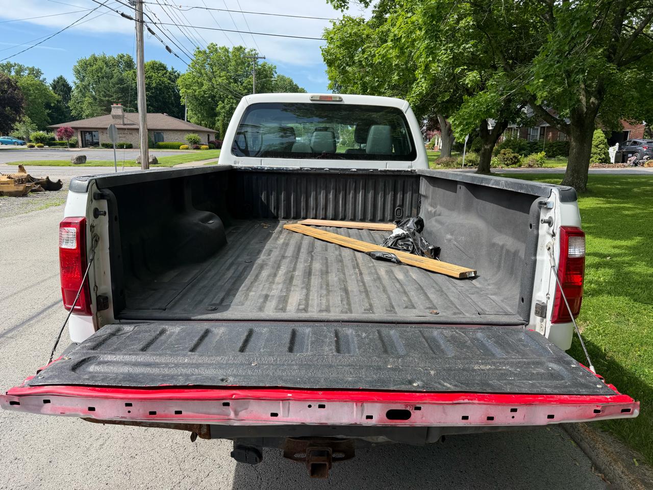 Ford Super Duty F-250 SRW 4WD Crew Cab 172" XL 2015