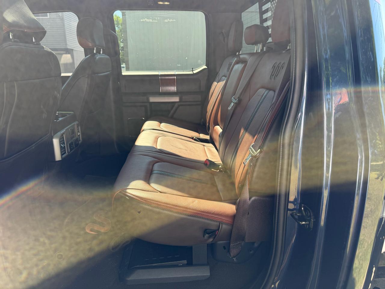 Ford F-350 SD King Ranch Crew Cab Long Bed DRW 4WD 2020