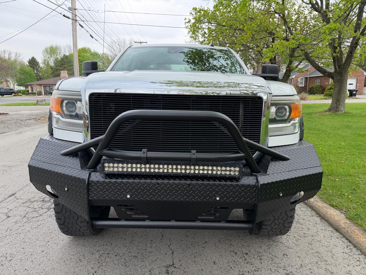 GMC Sierra 2500HD SLT Crew Cab Short Bed 4WD 2016