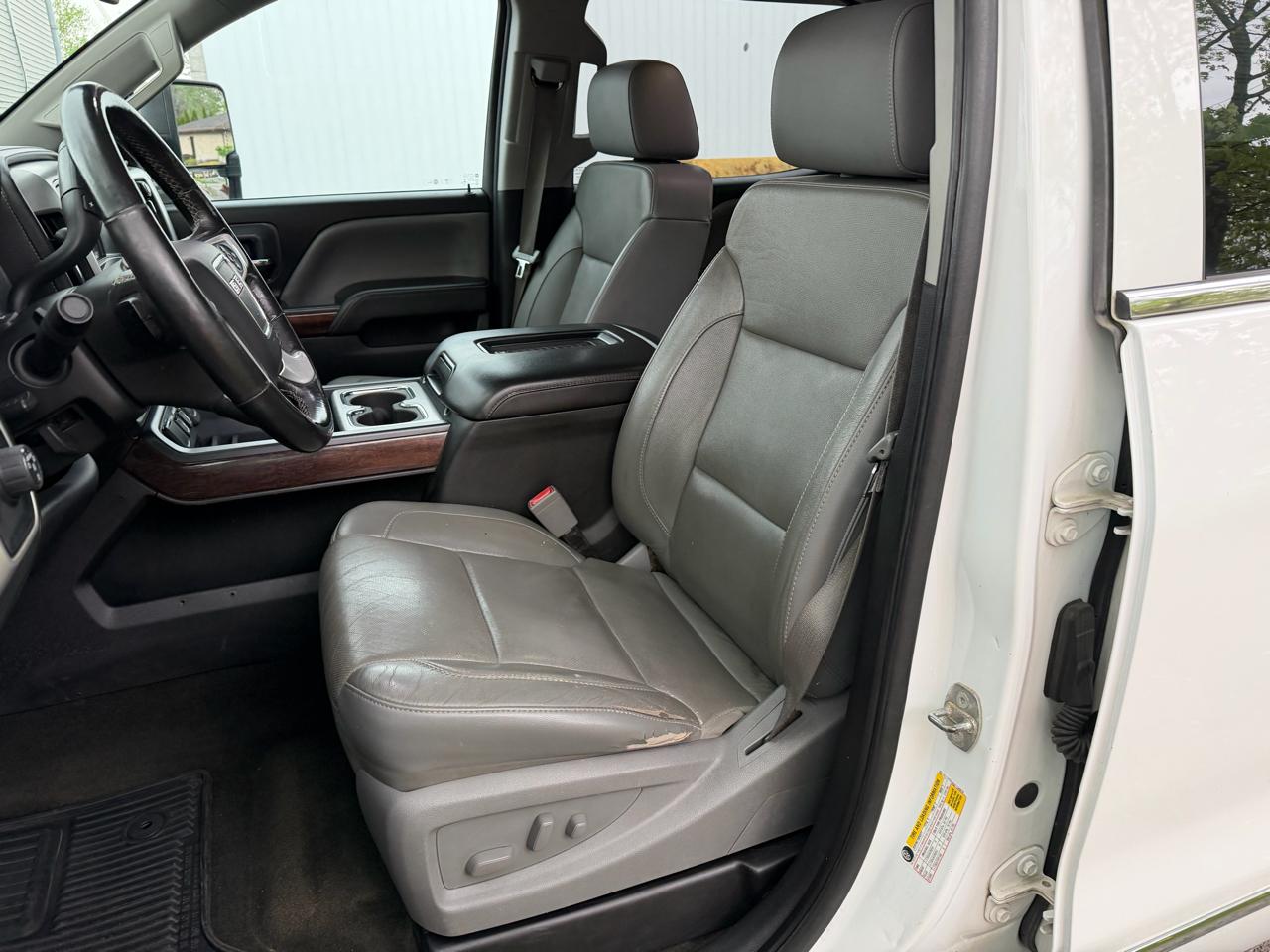 GMC Sierra 2500HD SLT Crew Cab Short Bed 4WD 2016