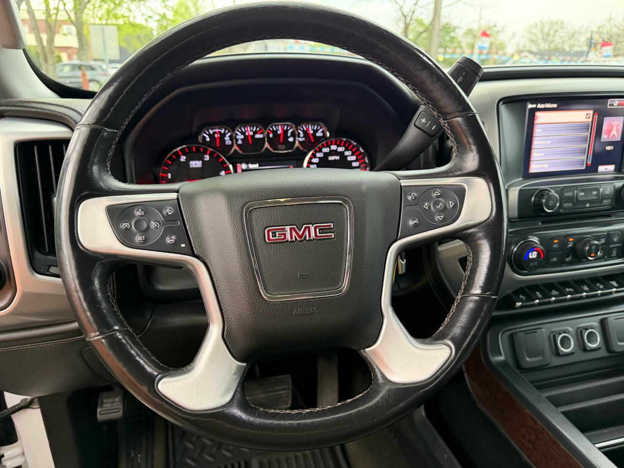 GMC Sierra 2500HD SLT Crew Cab Short Bed 4WD 2016