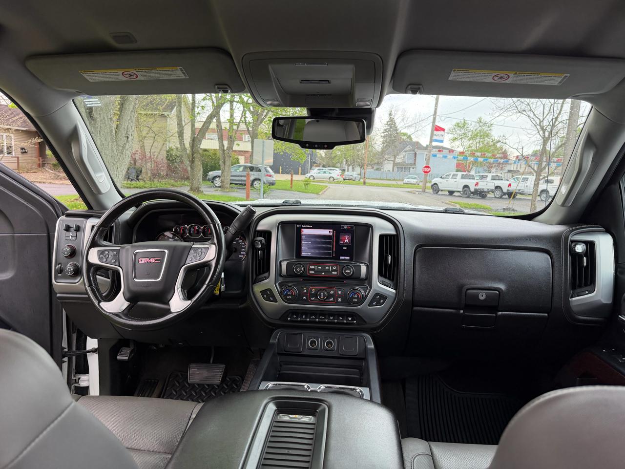 GMC Sierra 2500HD SLT Crew Cab Short Bed 4WD 2016