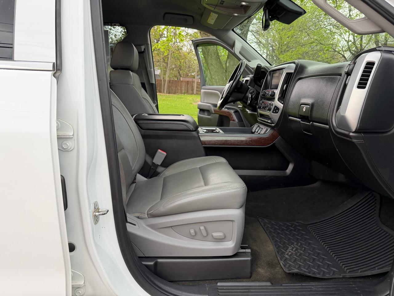 GMC Sierra 2500HD SLT Crew Cab Short Bed 4WD 2016