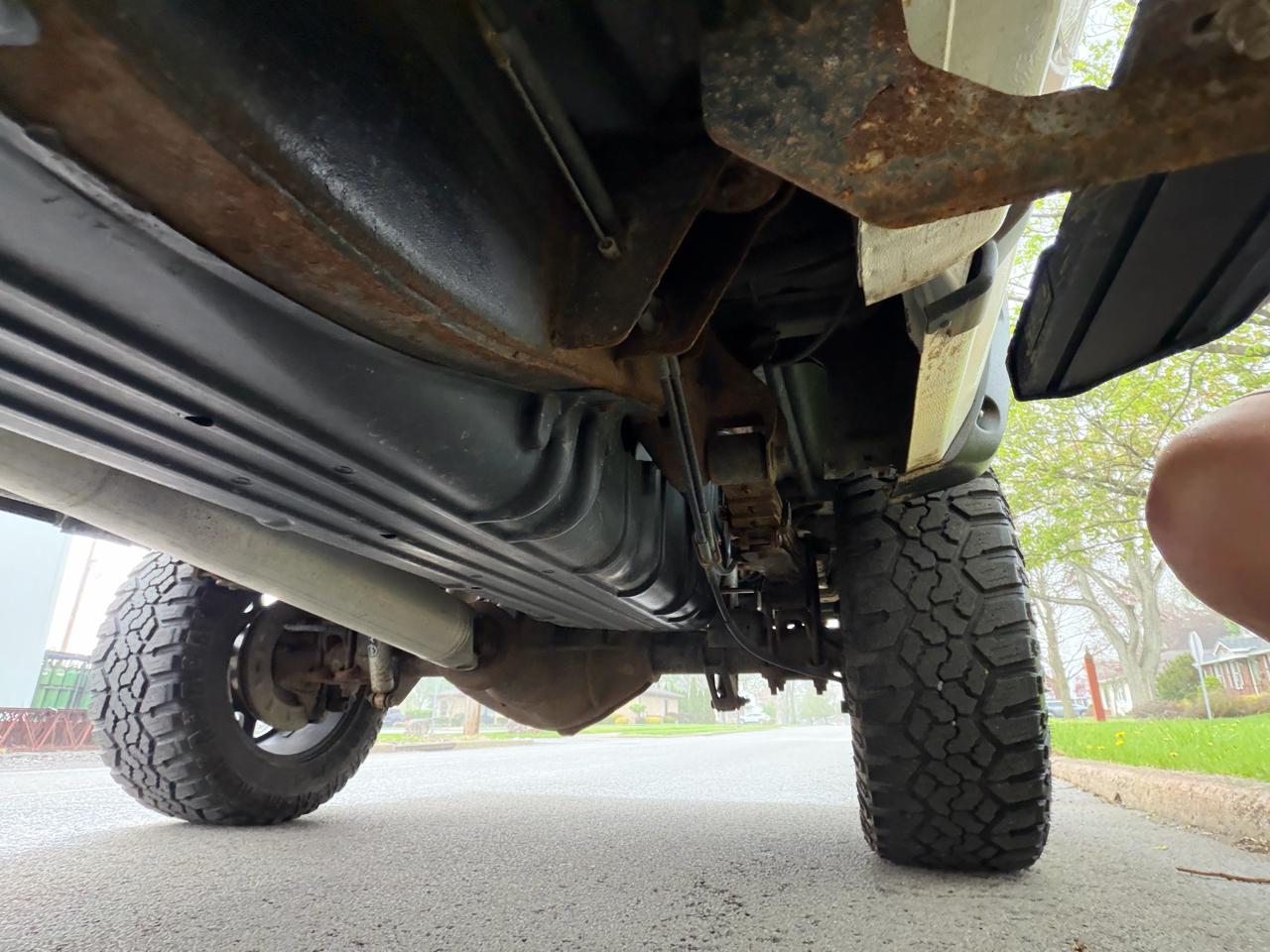 GMC Sierra 2500HD SLT Crew Cab Short Bed 4WD 2016