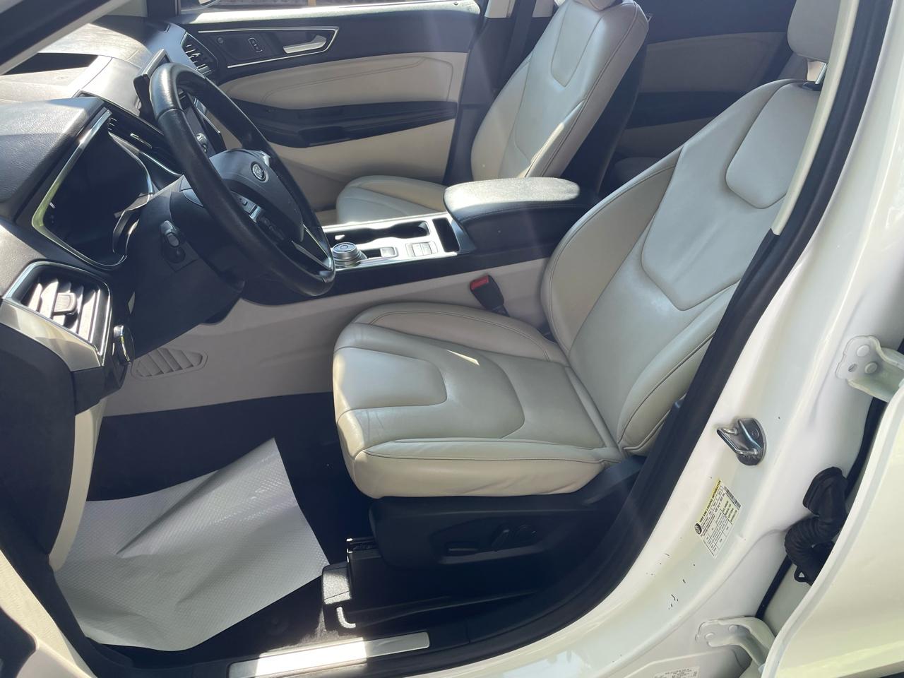 Ford Edge 4dr Titanium AWD 2021