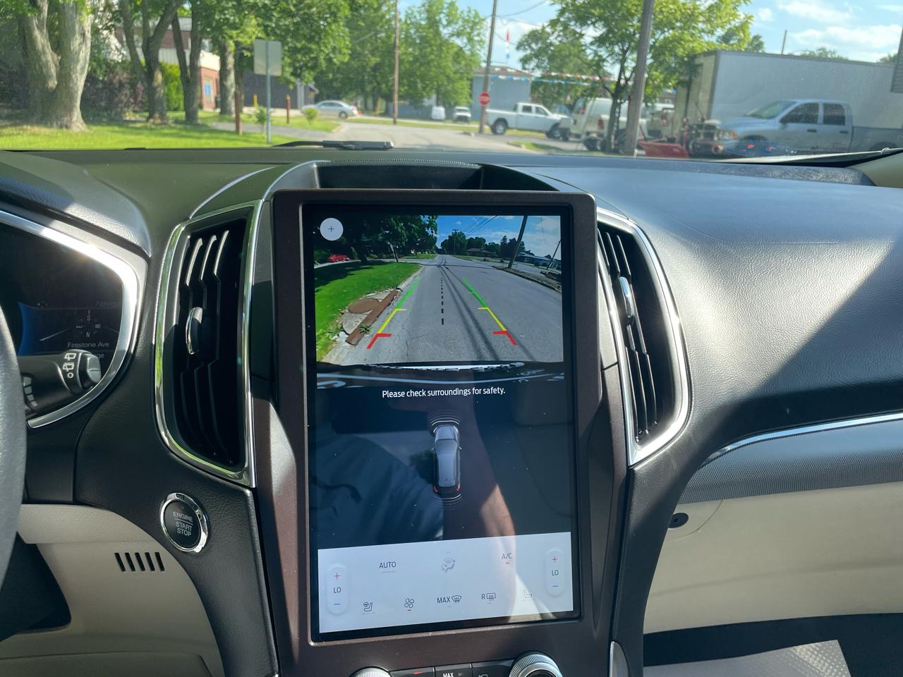Ford Edge 4dr Titanium AWD 2021