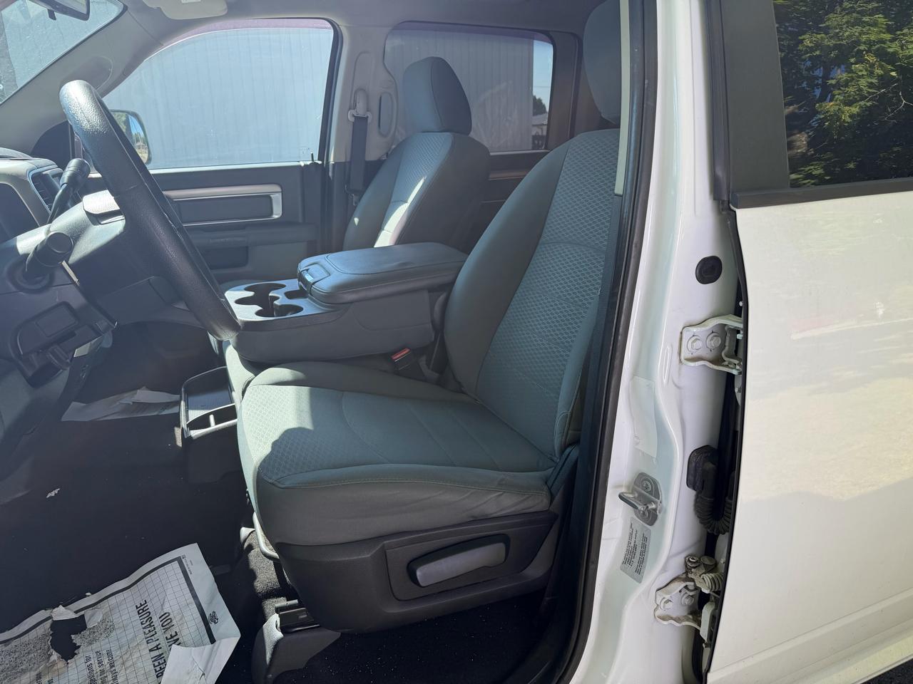 RAM 2500 4WD Crew Cab 149" SLT 2016