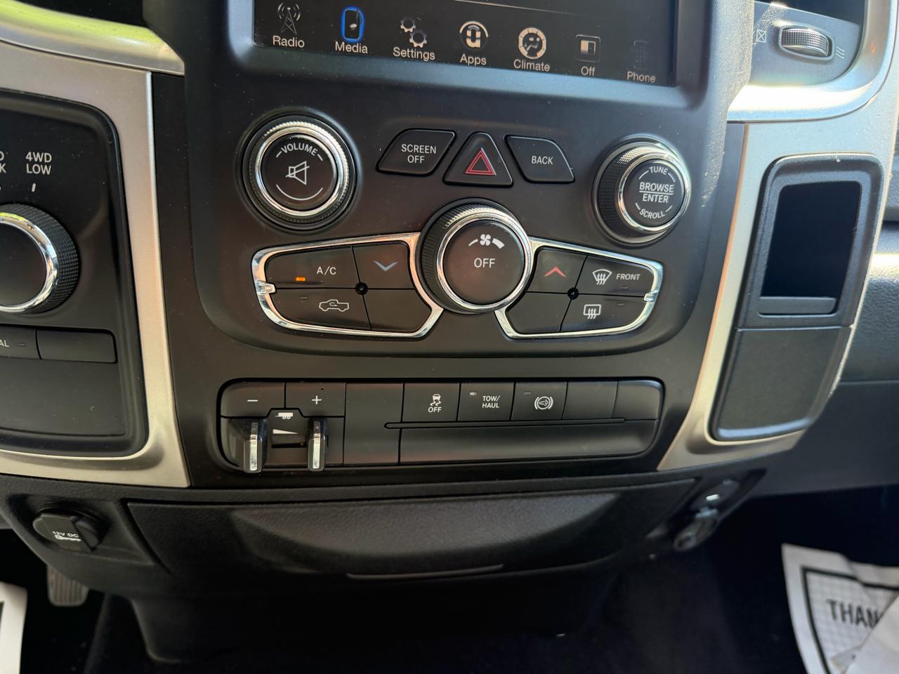 RAM 2500 4WD Crew Cab 149" SLT 2016