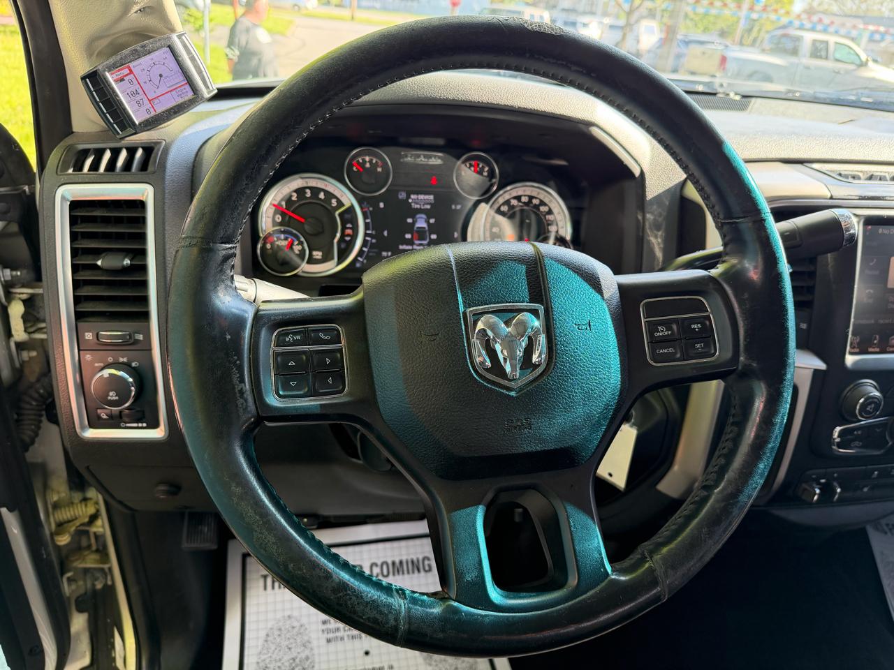 RAM 2500 4WD Crew Cab 169" Big Horn 2015