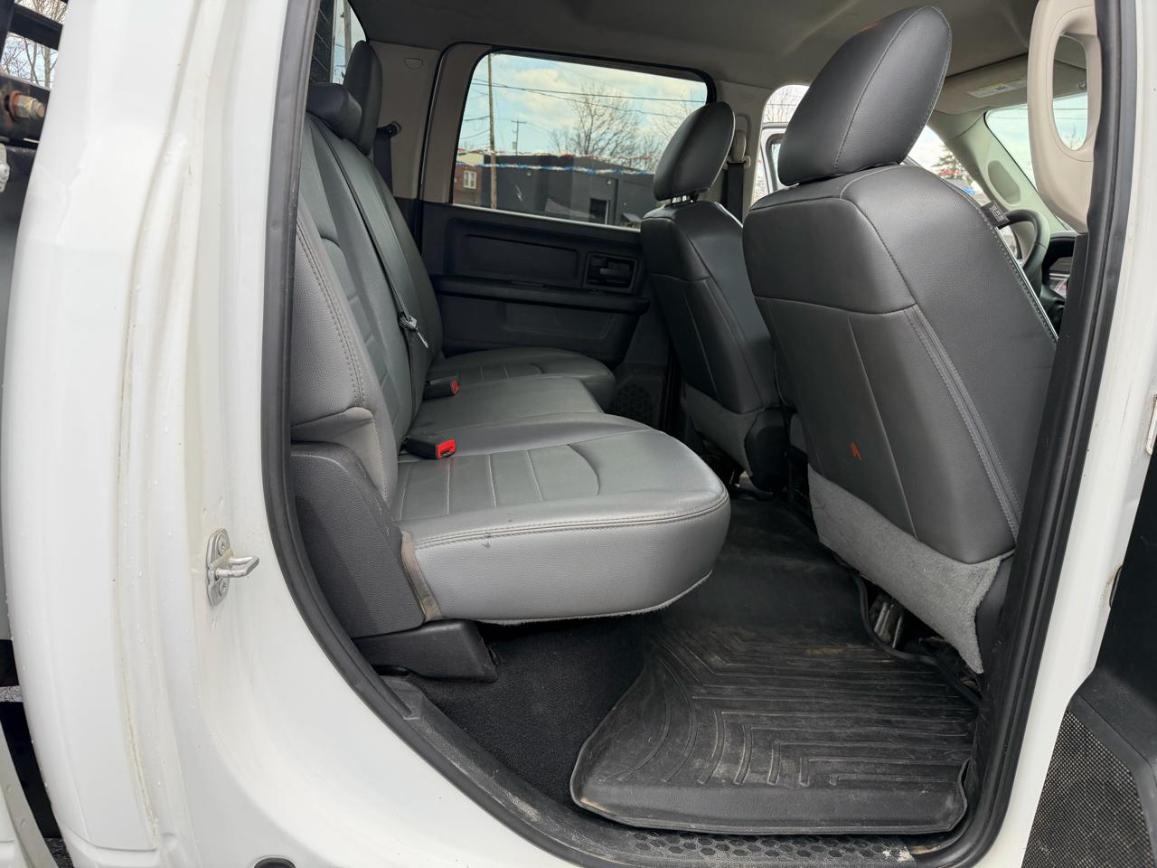 RAM 2500 Tradesman 4x4 Crew Cab 8' Box 2018