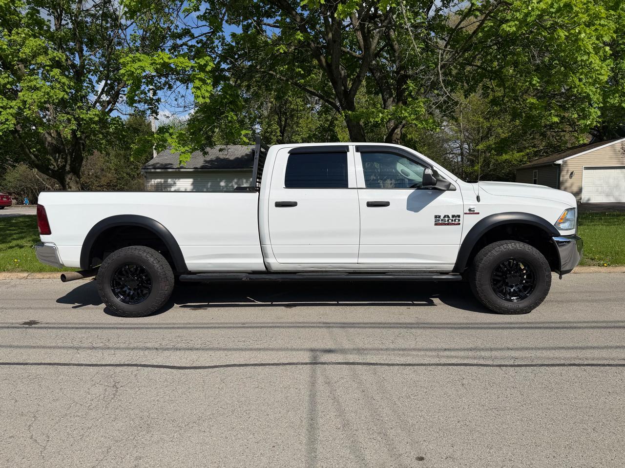 RAM 2500 Tradesman 4x4 Crew Cab 8' Box 2018
