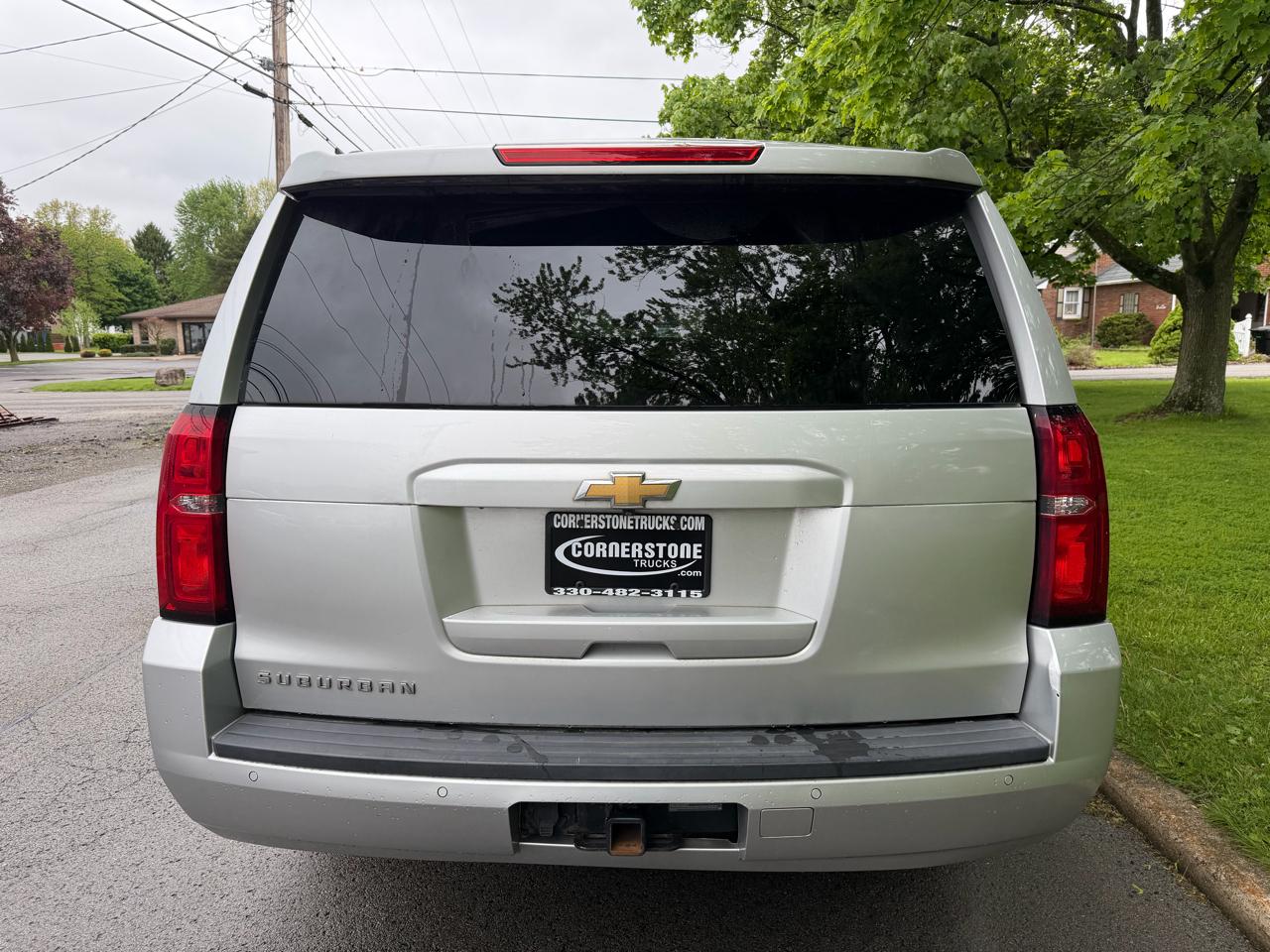 Chevrolet Suburban 4WD 4dr 1500 LT 2019