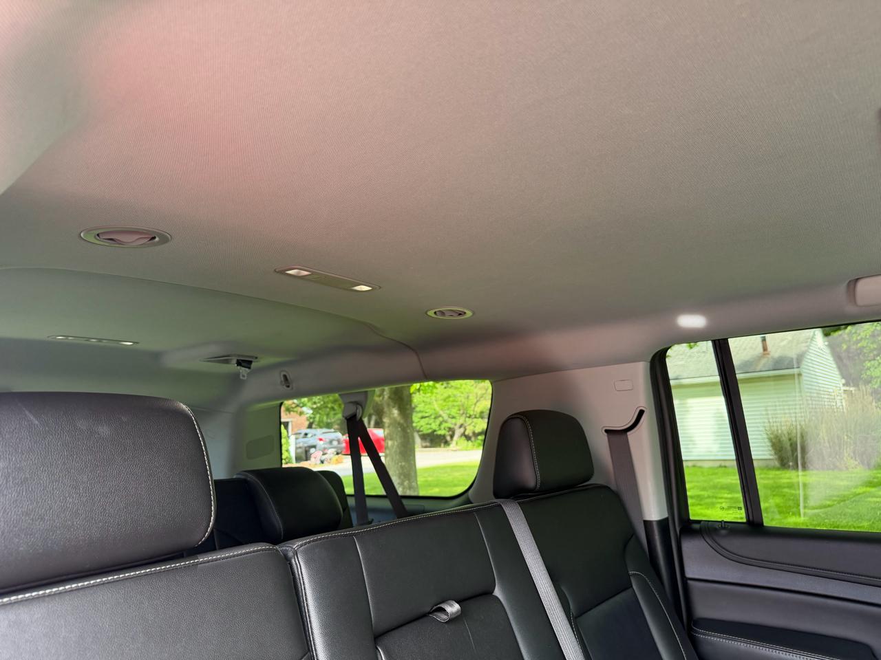 Chevrolet Suburban 4WD 4dr 1500 LT 2019
