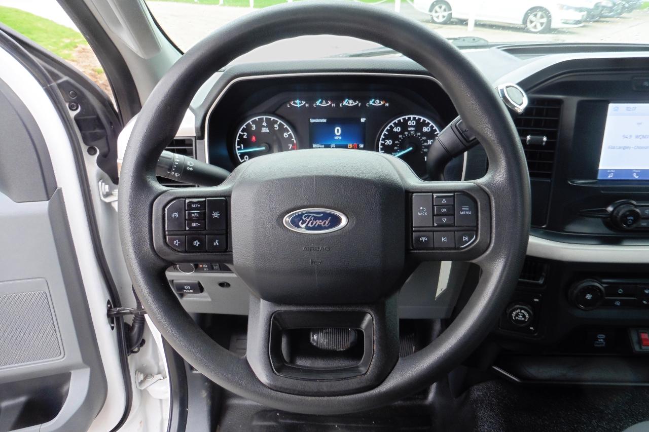 Ford F-150 4WD Reg Cab 141" XL 2022
