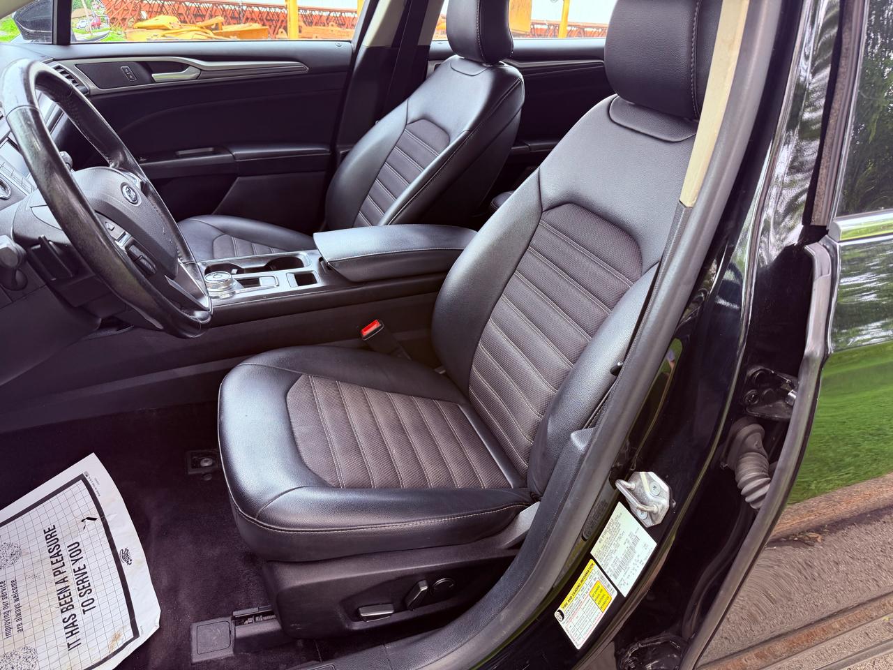 Ford Fusion SE 4D Sedan AWD 2017