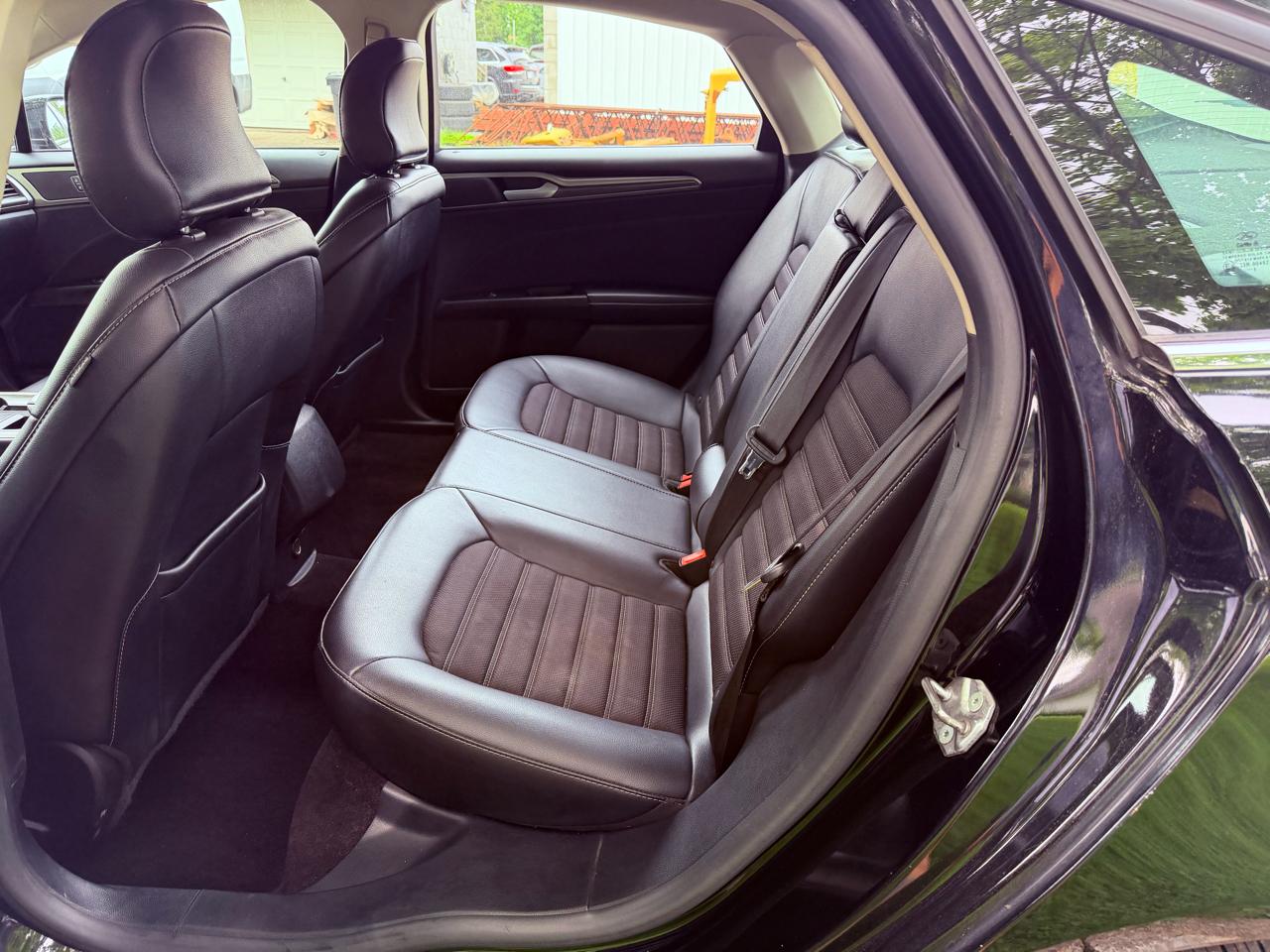 Ford Fusion SE 4D Sedan AWD 2017