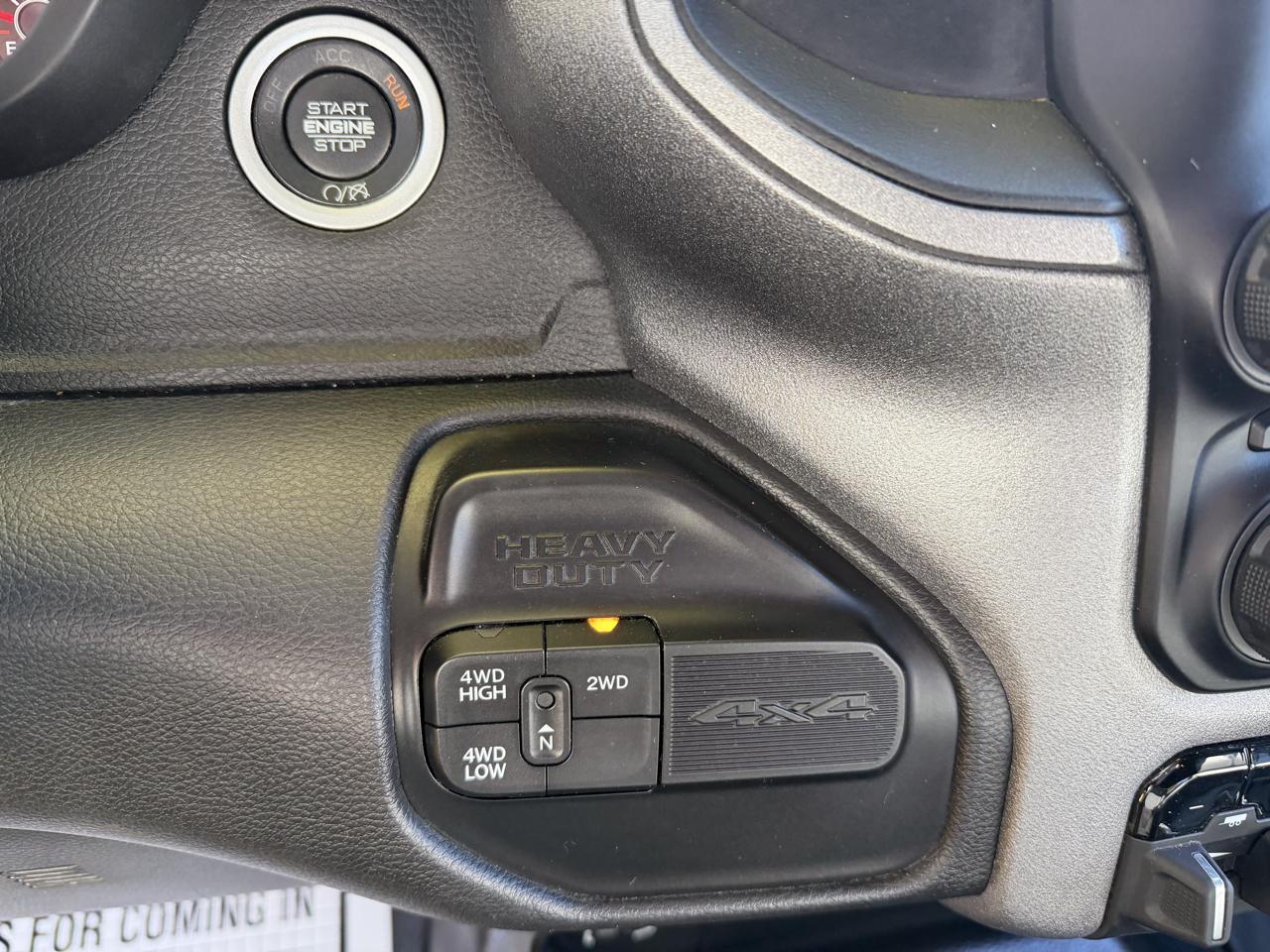 RAM 3500 Tradesman 4x4 Crew Cab 8' Box 2023