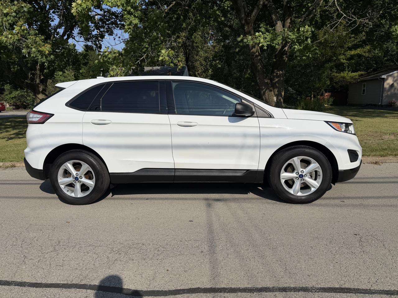 Ford Edge SE 4D SUV FWD 2017