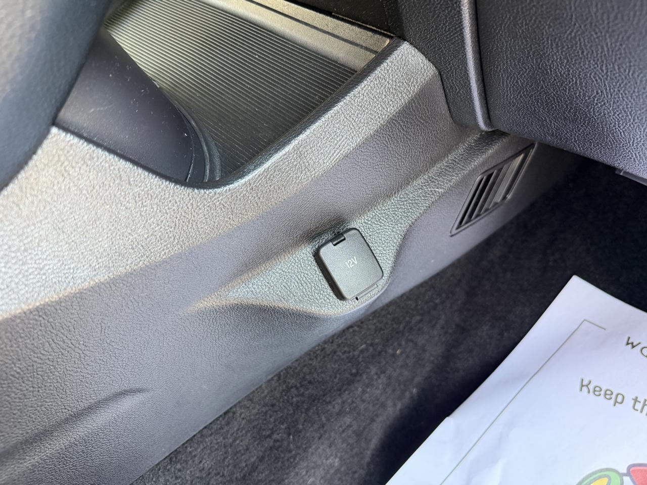 Ford Edge SE 4D SUV FWD 2017