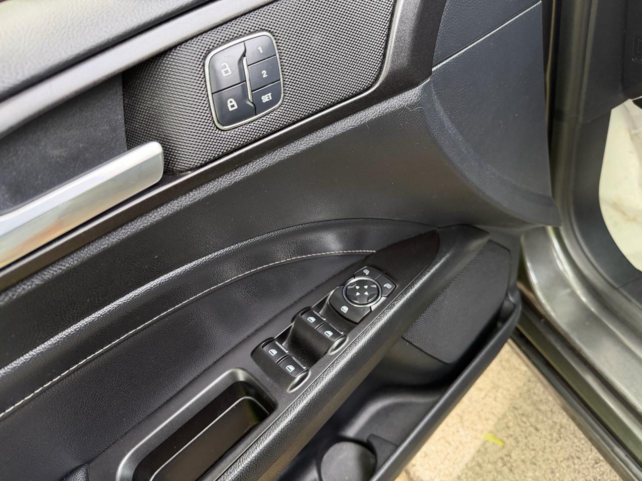 Ford Fusion 4dr Sdn Titanium AWD 2018