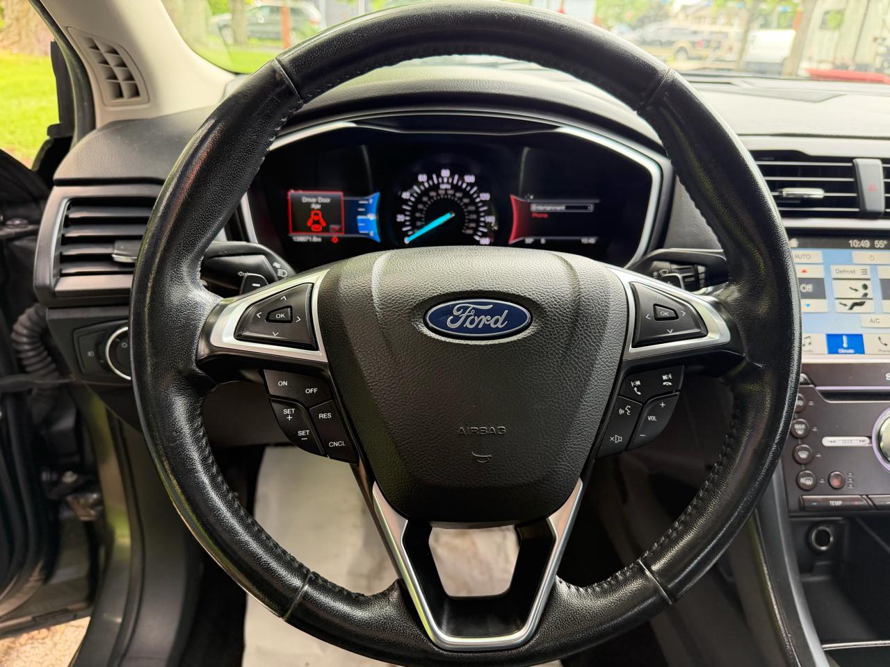 Ford Fusion 4dr Sdn Titanium AWD 2018