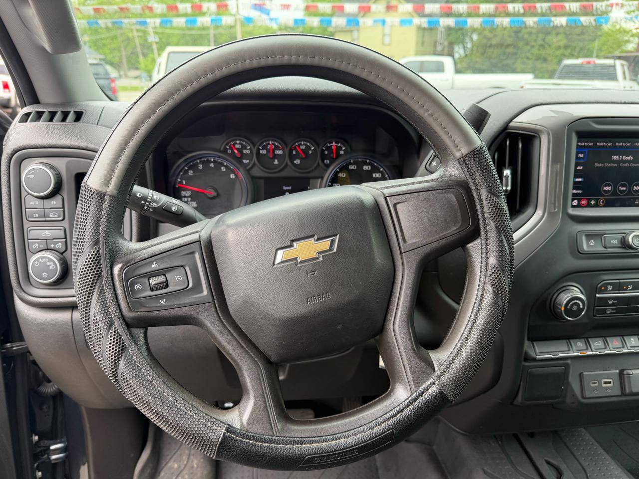 Chevrolet Silverado 1500 Custom 2021