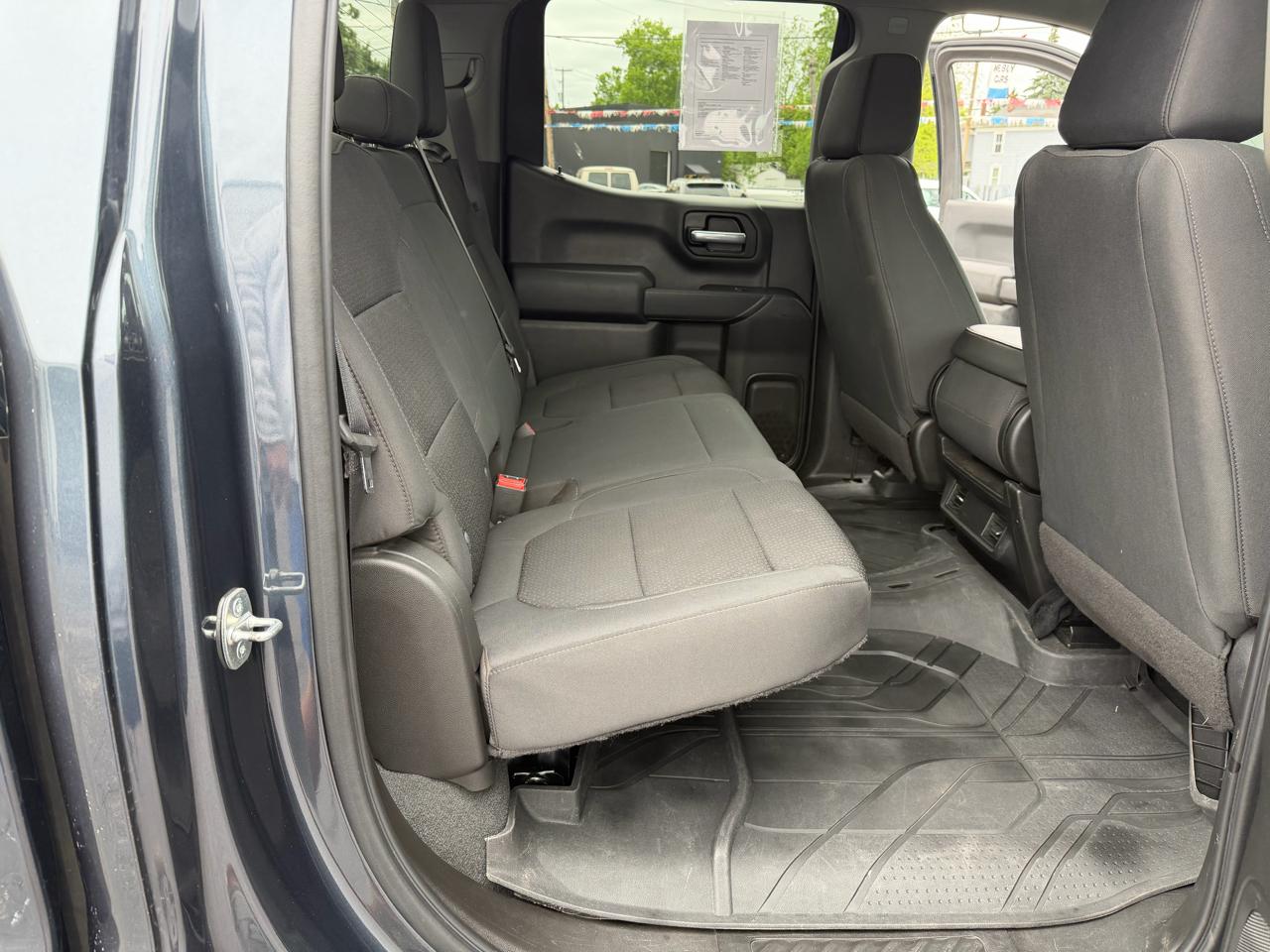 Chevrolet Silverado 1500 Custom 2021