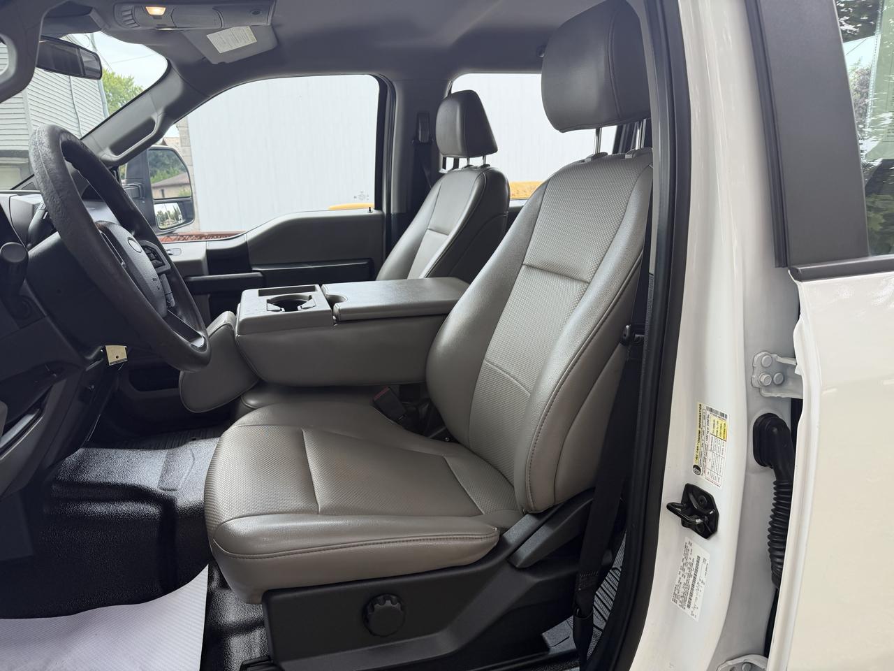 Ford Super Duty F-250 SRW  2022