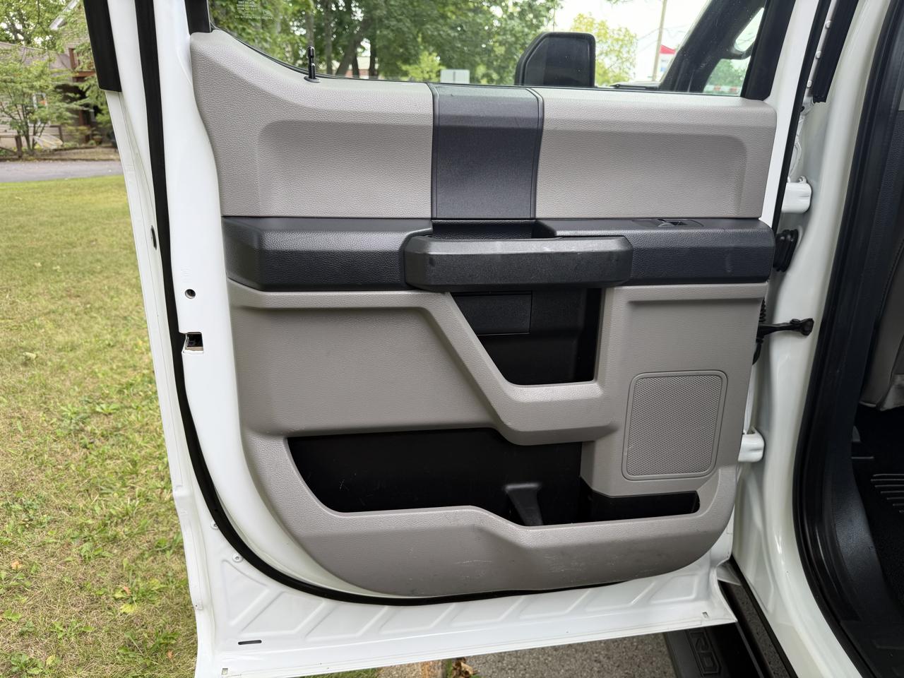 Ford Super Duty F-250 SRW  2022