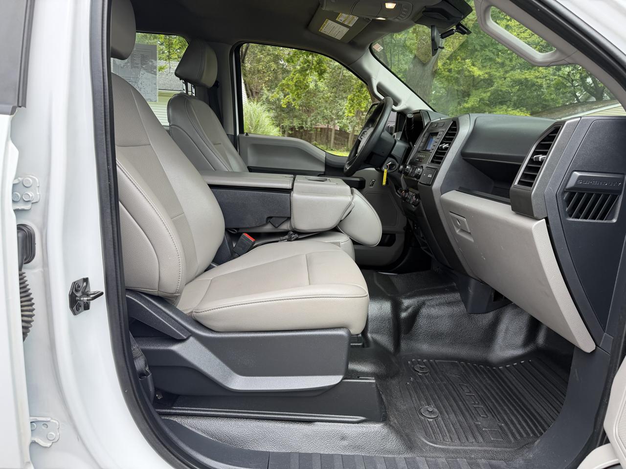 Ford Super Duty F-250 SRW  2022