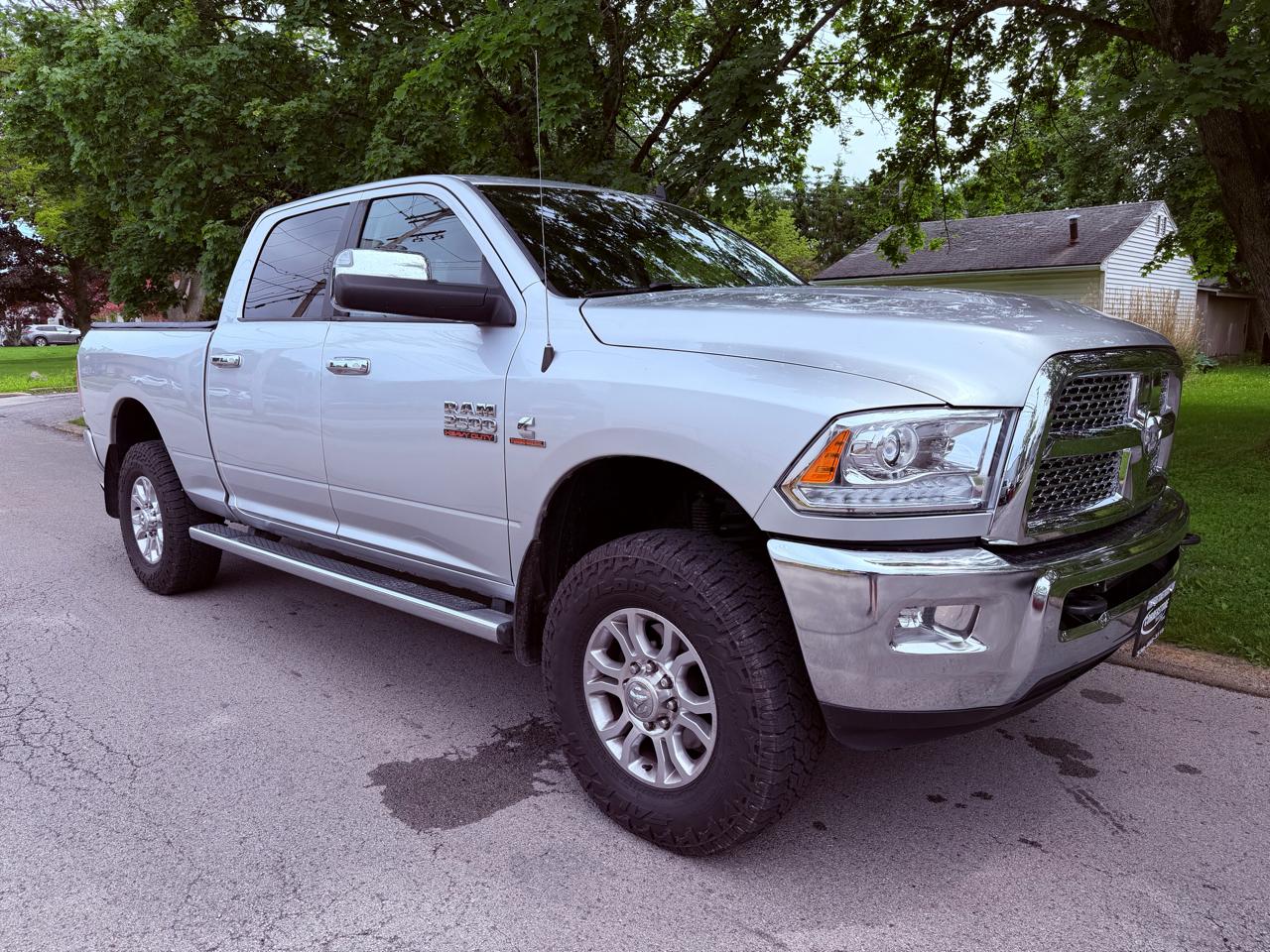 RAM 2500 4WD Crew Cab 149" Laramie 2015