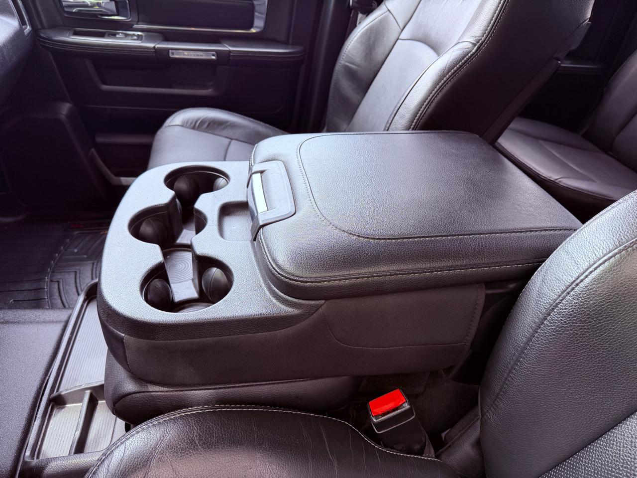 RAM 2500 4WD Crew Cab 149" Laramie 2015