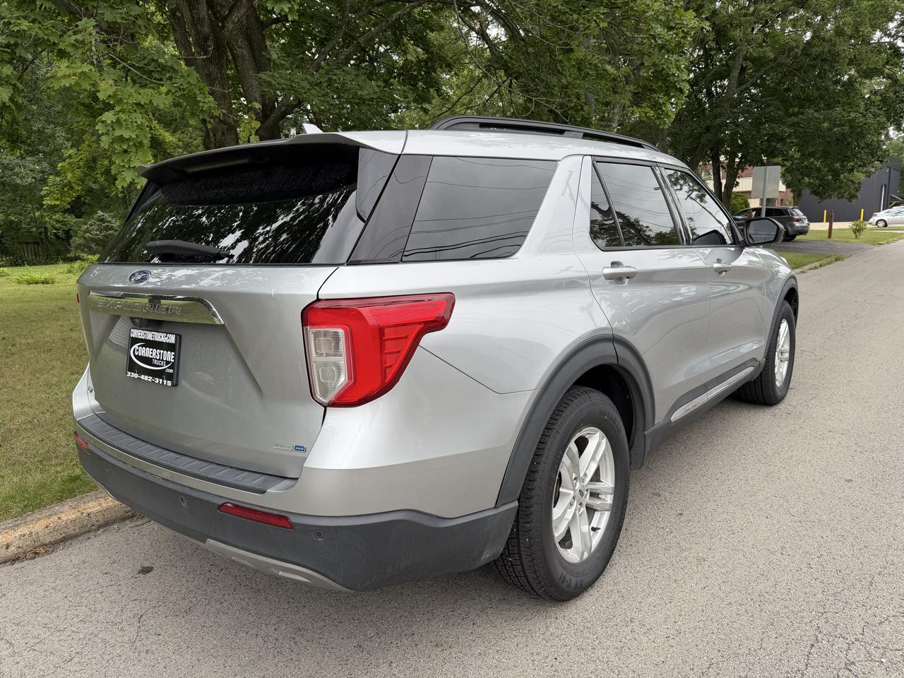 Ford Explorer XLT 4-Door 4WD 2020