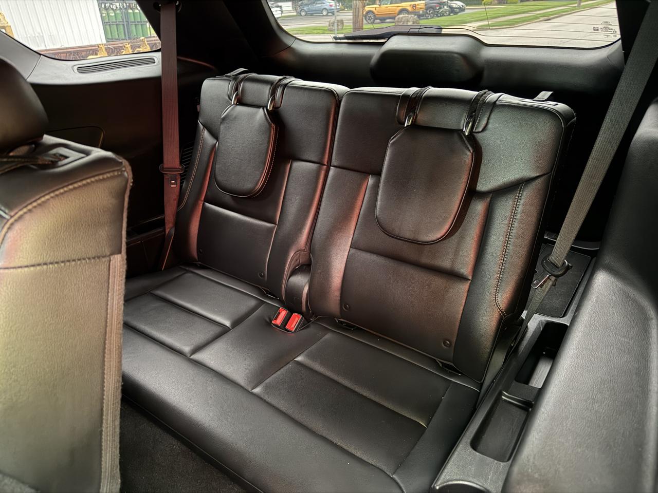 Ford Explorer XLT 4-Door 4WD 2020