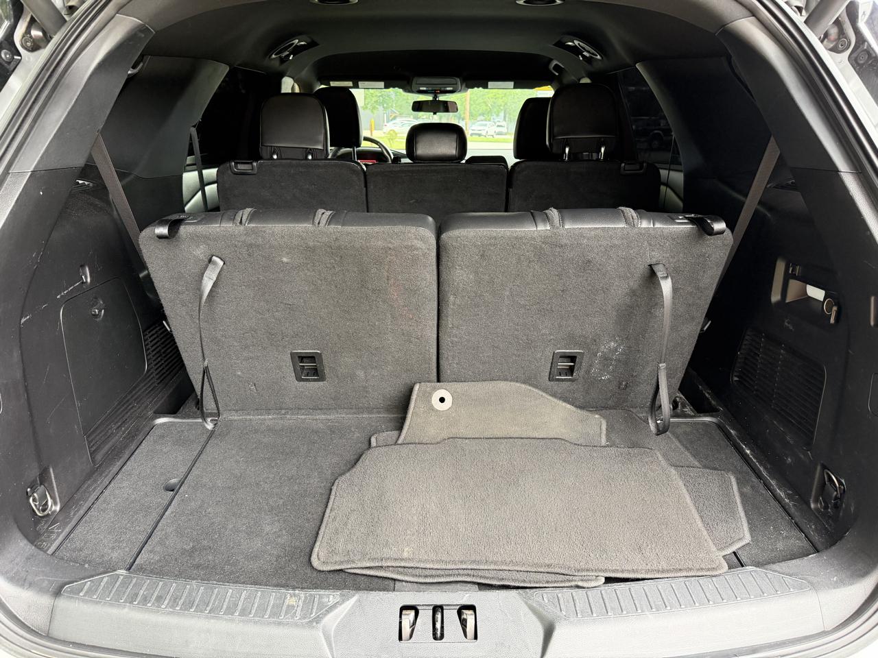 Ford Explorer XLT 4-Door 4WD 2020