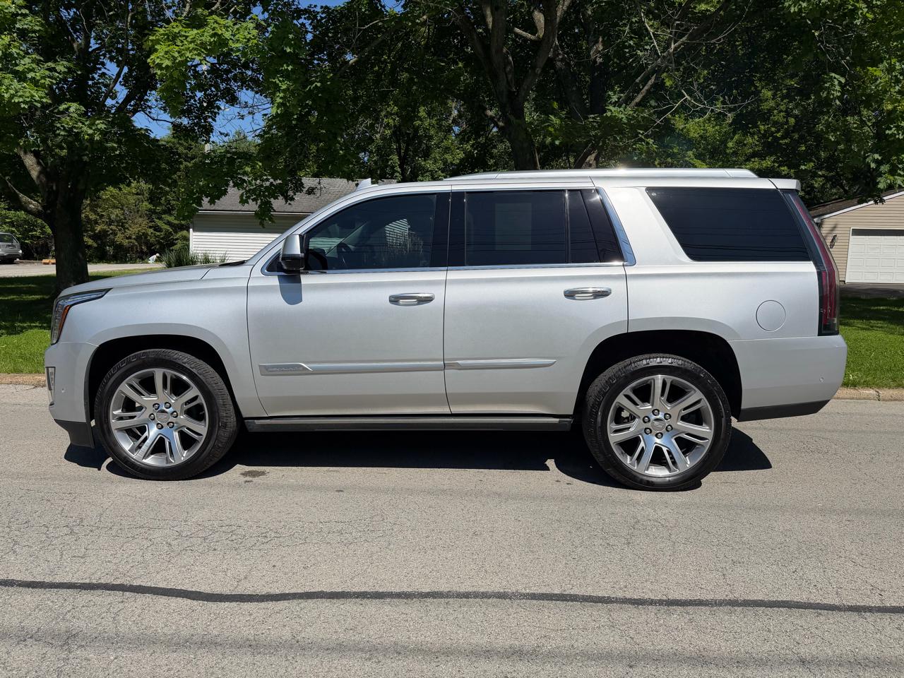 Cadillac Escalade 4WD 4dr Premium Luxury 2019