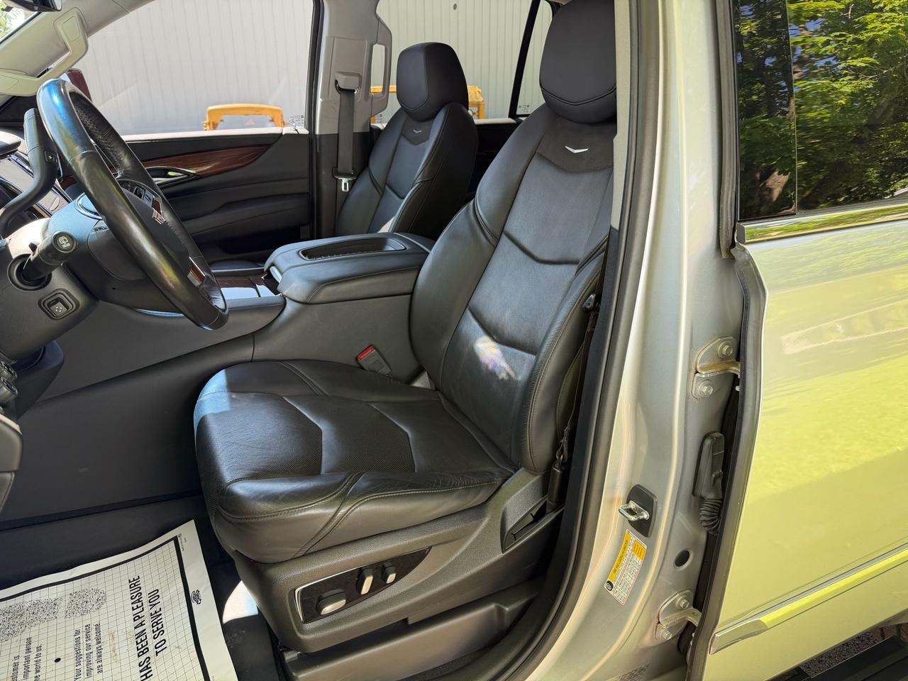 Cadillac Escalade 4WD 4dr Premium Luxury 2019