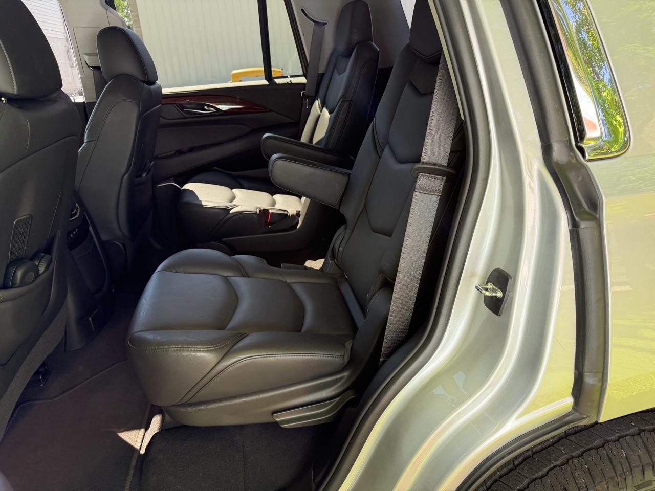 Cadillac Escalade 4WD 4dr Premium Luxury 2019