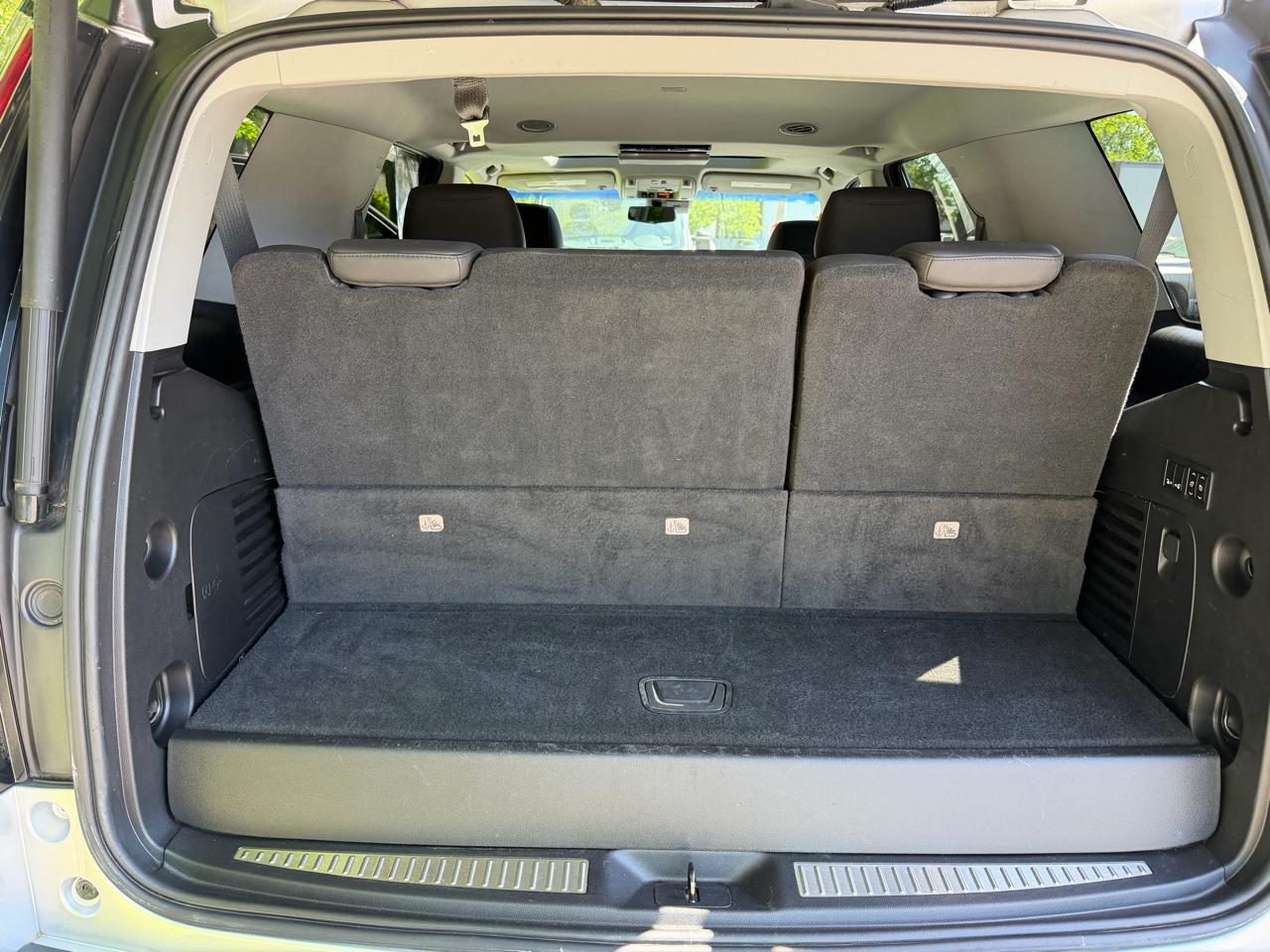 Cadillac Escalade 4WD 4dr Premium Luxury 2019
