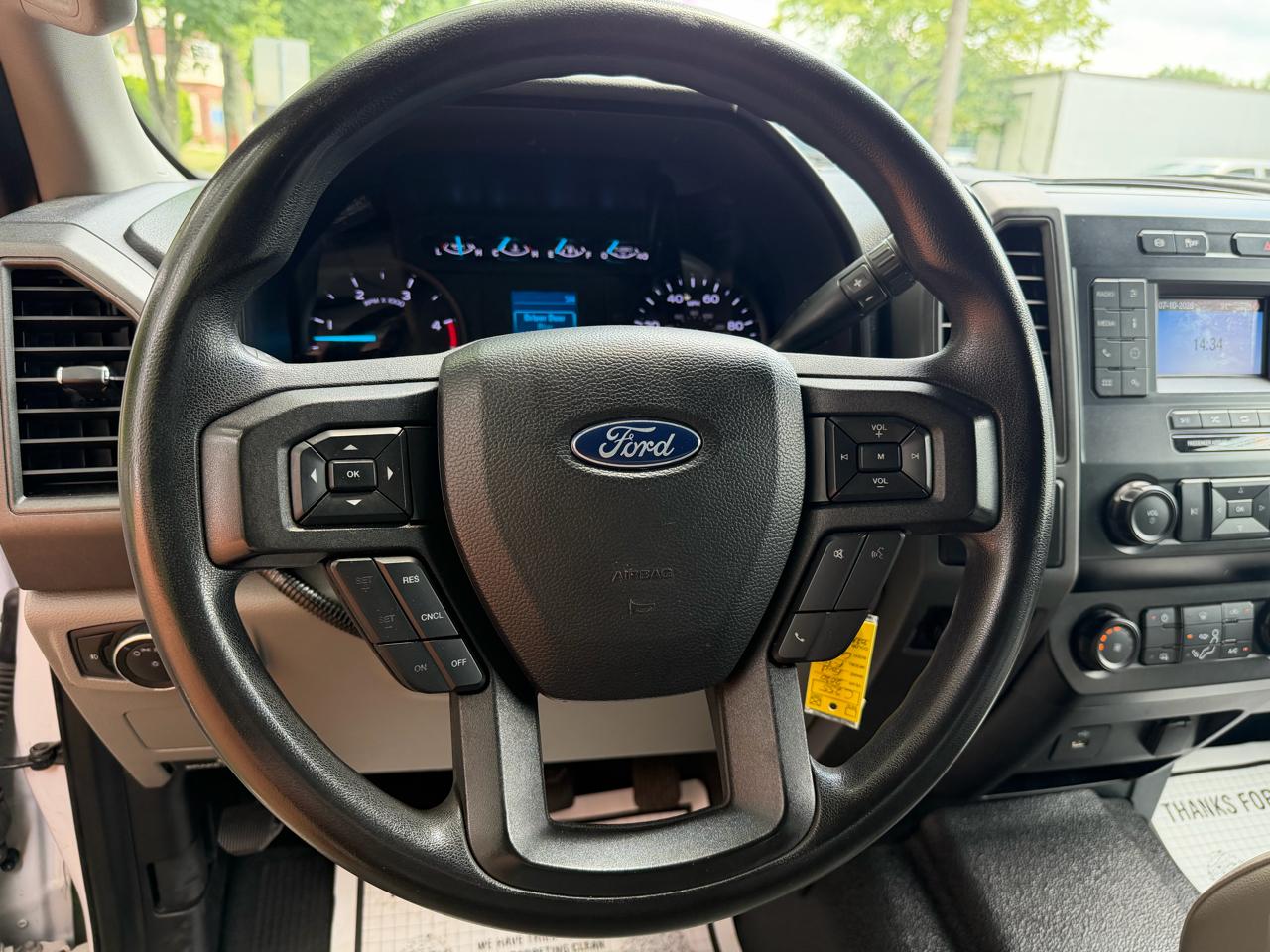 Ford F-350 SD XL Crew Cab LWB 4WD 2020