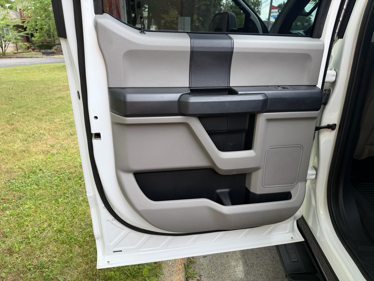 Ford F-350 SD XL Crew Cab LWB 4WD 2020
